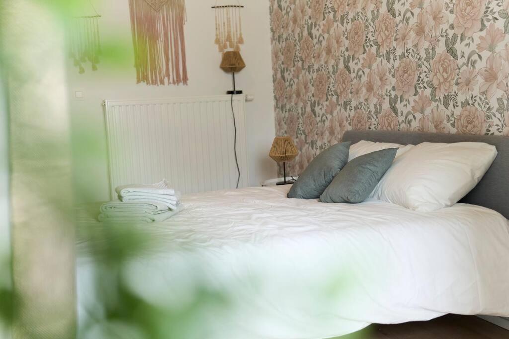 Hippie Chic ! Apartment Mons Luaran gambar