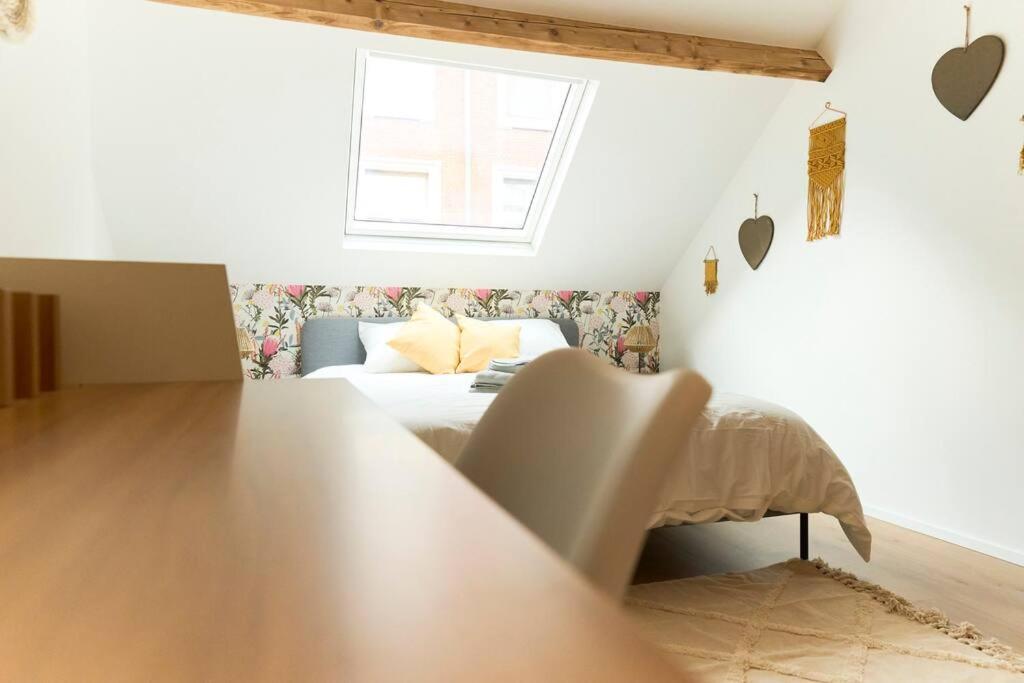 Hippie Chic ! Apartment Mons Luaran gambar