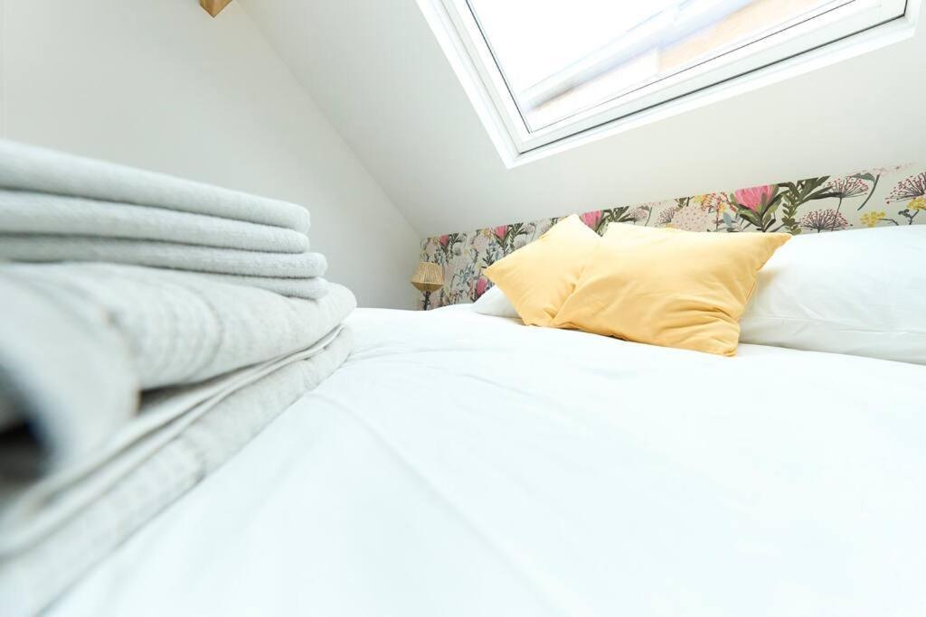 Hippie Chic ! Apartment Mons Luaran gambar