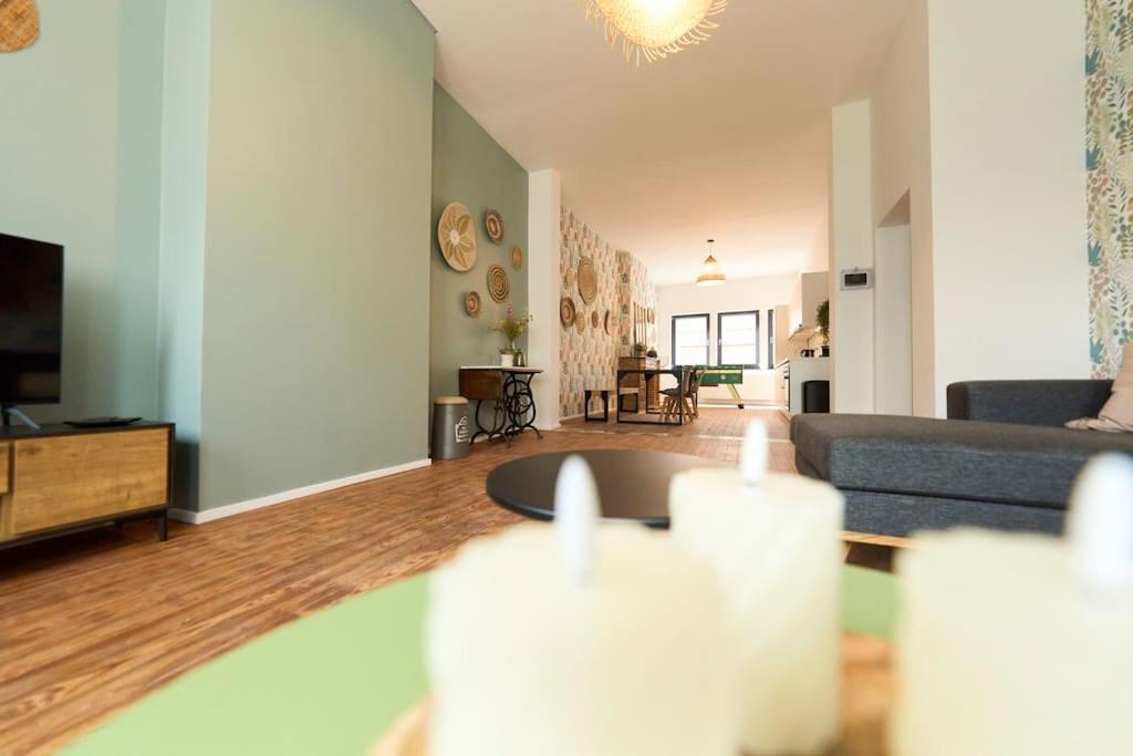 Hippie Chic ! Apartment Mons Luaran gambar