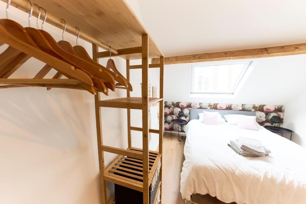 Hippie Chic ! Apartment Mons Luaran gambar