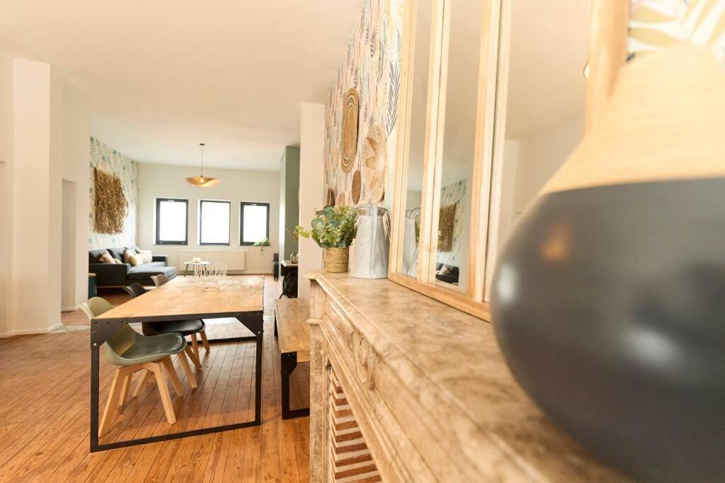 Hippie Chic ! Apartment Mons Luaran gambar