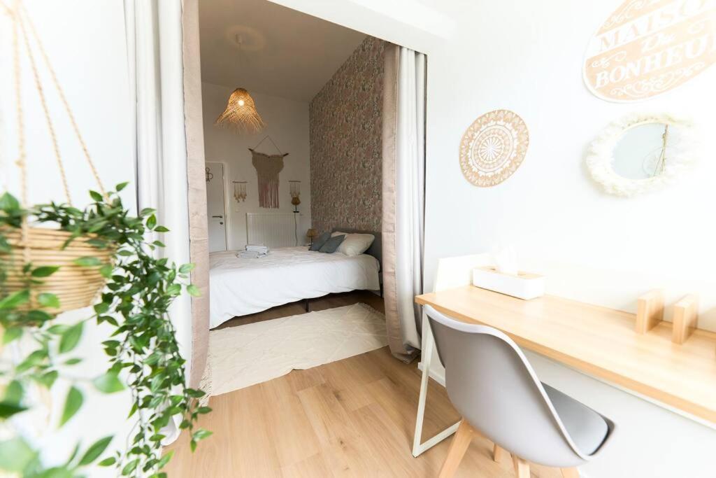Hippie Chic ! Apartment Mons Luaran gambar